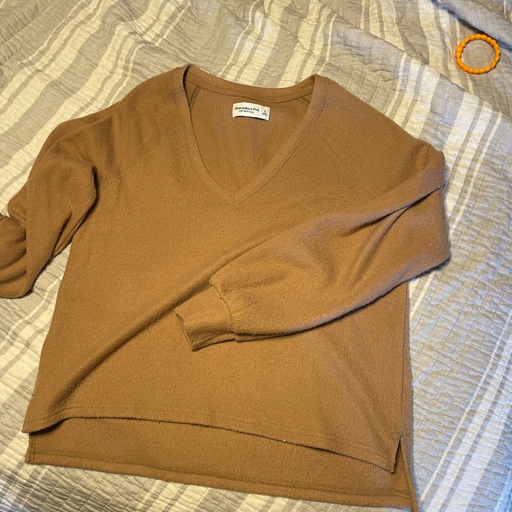 Abercrombie cropped sweater